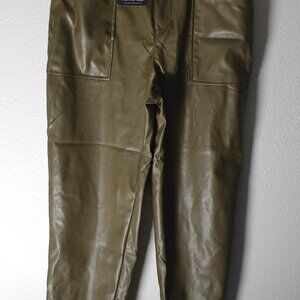 Women's Ankle Length Paper Bag Trousers- Who What Wear Green size 10